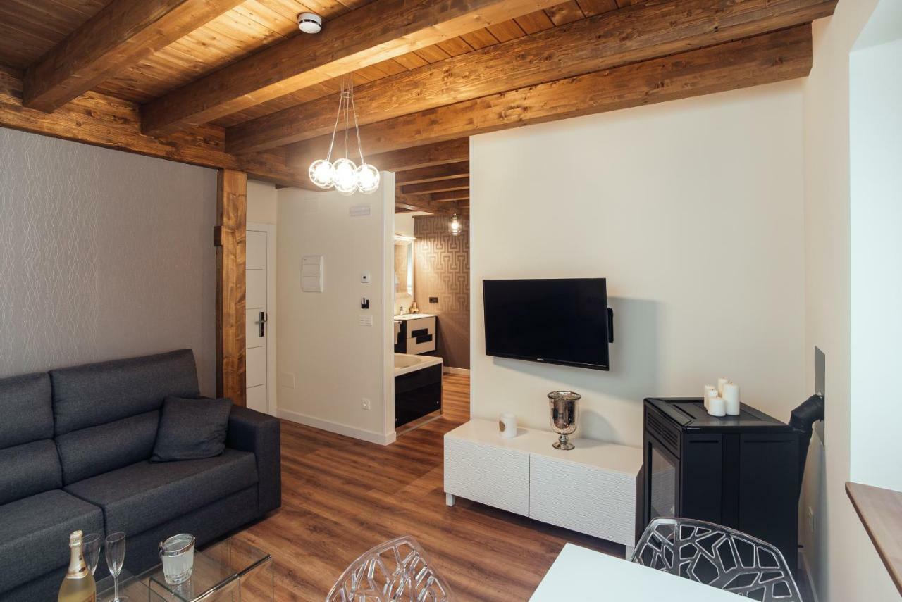 Hotel Rural Pinares De Soria 莫利诺斯德杜埃罗 外观 照片