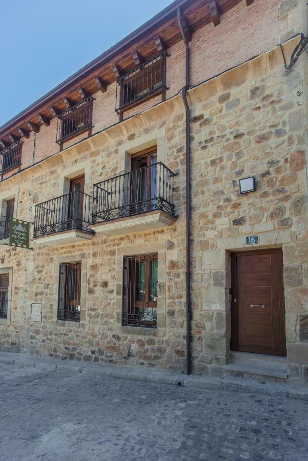 Hotel Rural Pinares De Soria 莫利诺斯德杜埃罗 外观 照片