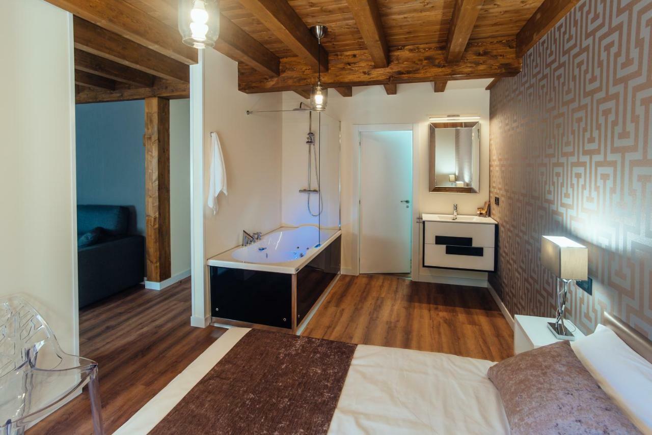 Hotel Rural Pinares De Soria 莫利诺斯德杜埃罗 外观 照片
