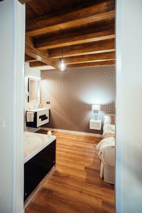 Hotel Rural Pinares De Soria 莫利诺斯德杜埃罗 外观 照片