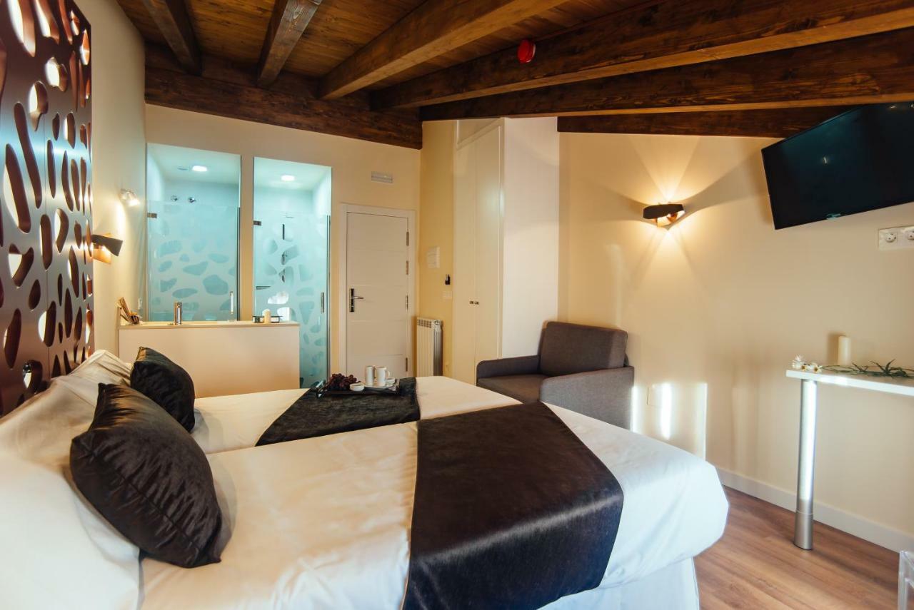 Hotel Rural Pinares De Soria 莫利诺斯德杜埃罗 外观 照片